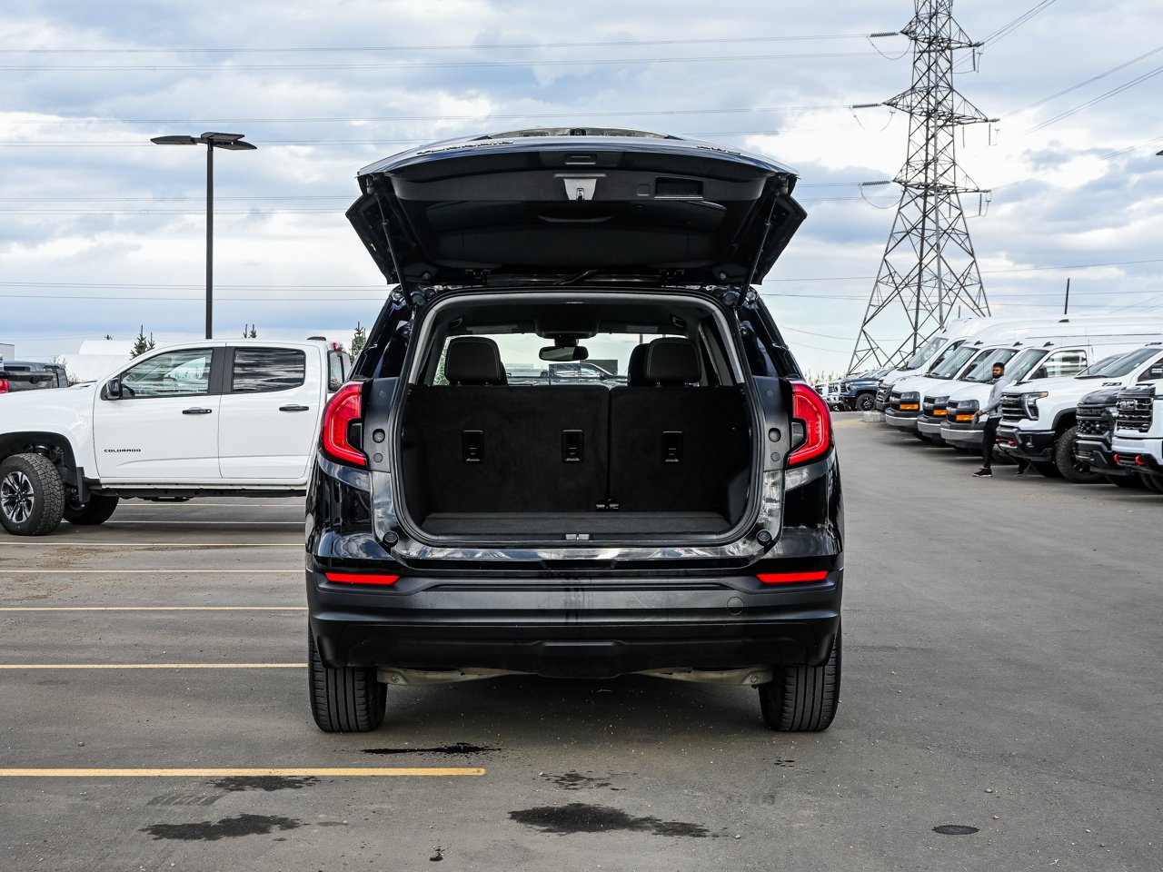 2024 GMC Terrain AWD 4dr SLE Black Sherwood Park - photo #13