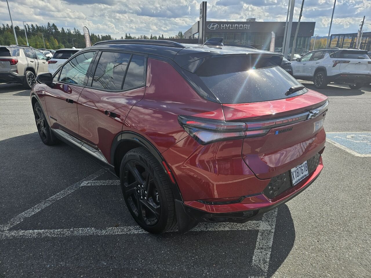 2025 Chevrolet Equinox EV 4 portes RS Red Thetford Mines - photo #6