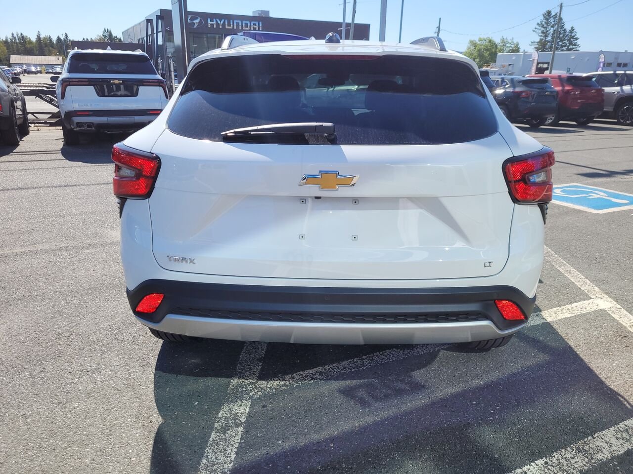 2026 Chevrolet Trax Traction avant 4 portes LT Summit White Thetford Mines - photo #3