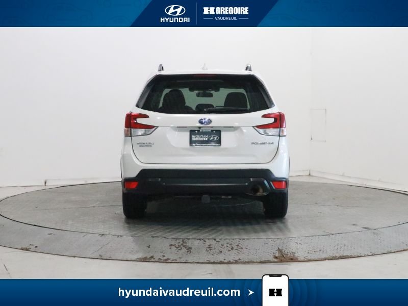 Subaru Forester 2021 Blanc Blainville - photo #8