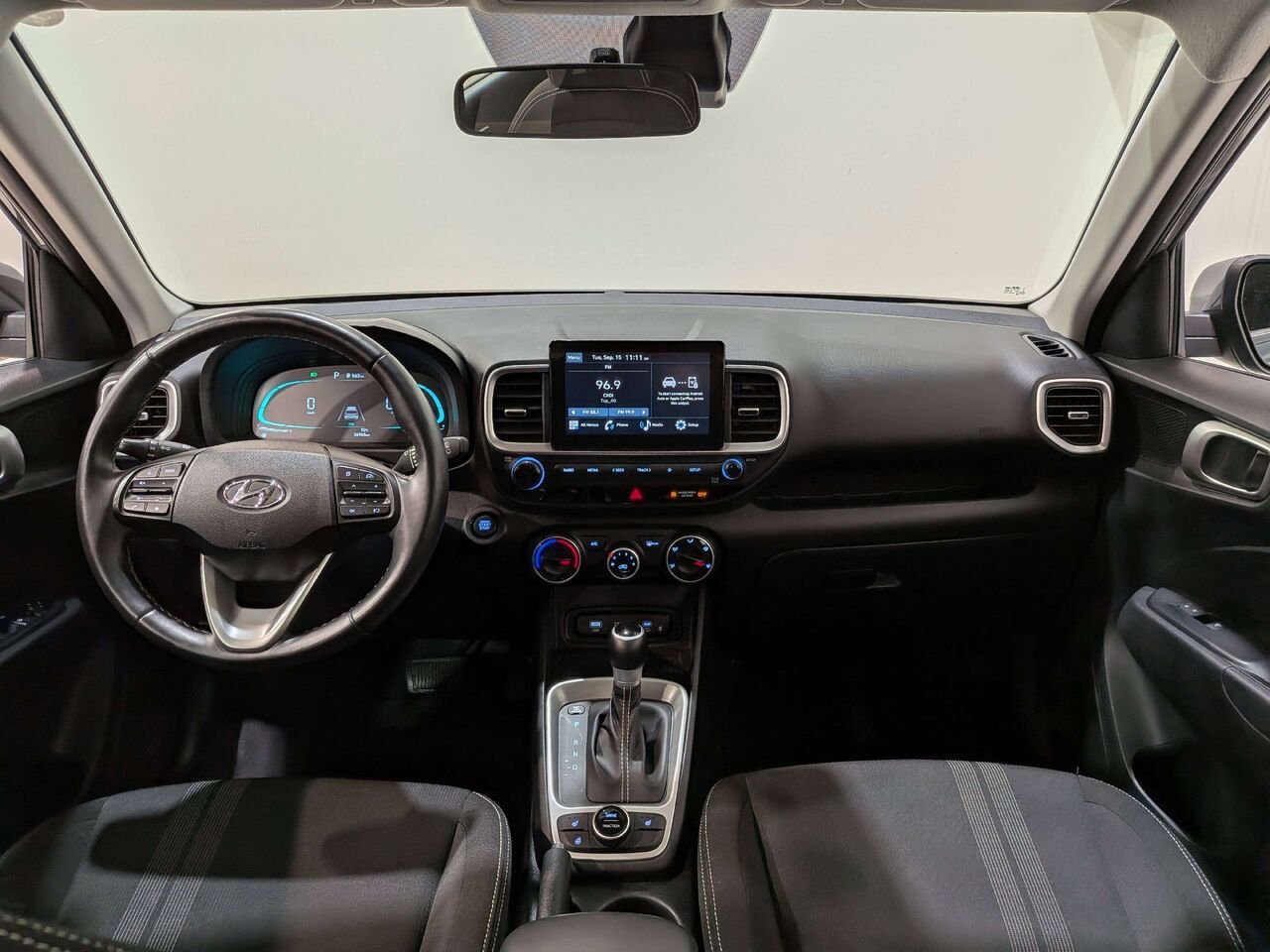 Hyundai Venue 2026 Gris Val-David - photo #12