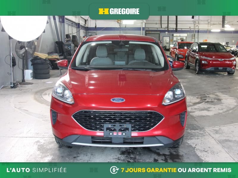 2020 Ford Escape Red Saint-Eustache - photo #1