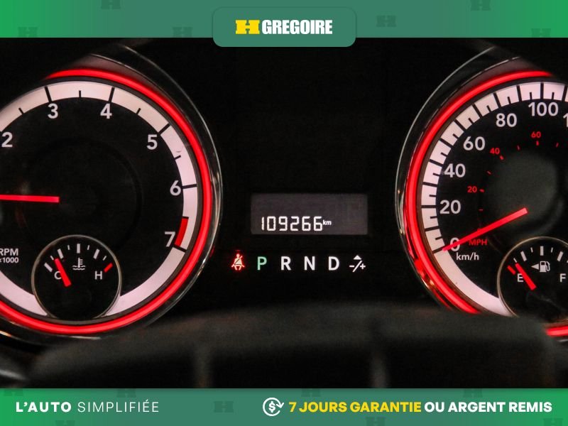 Dodge GR Caravan 2019 Gris Blainville - photo #20