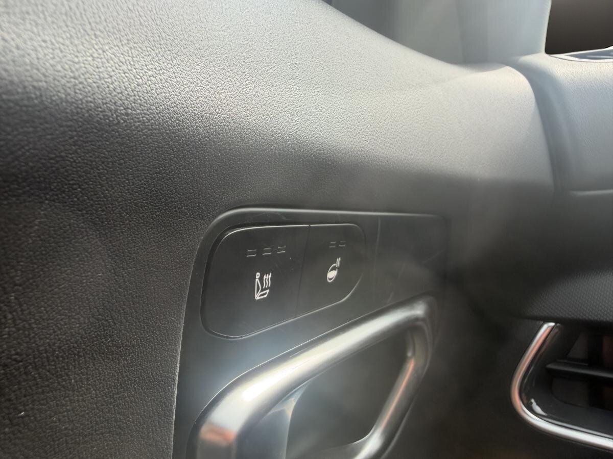 2025 Kia K4 White  - photo #16