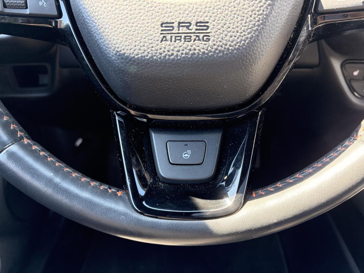 2023 Honda HR-V Red  - photo #14