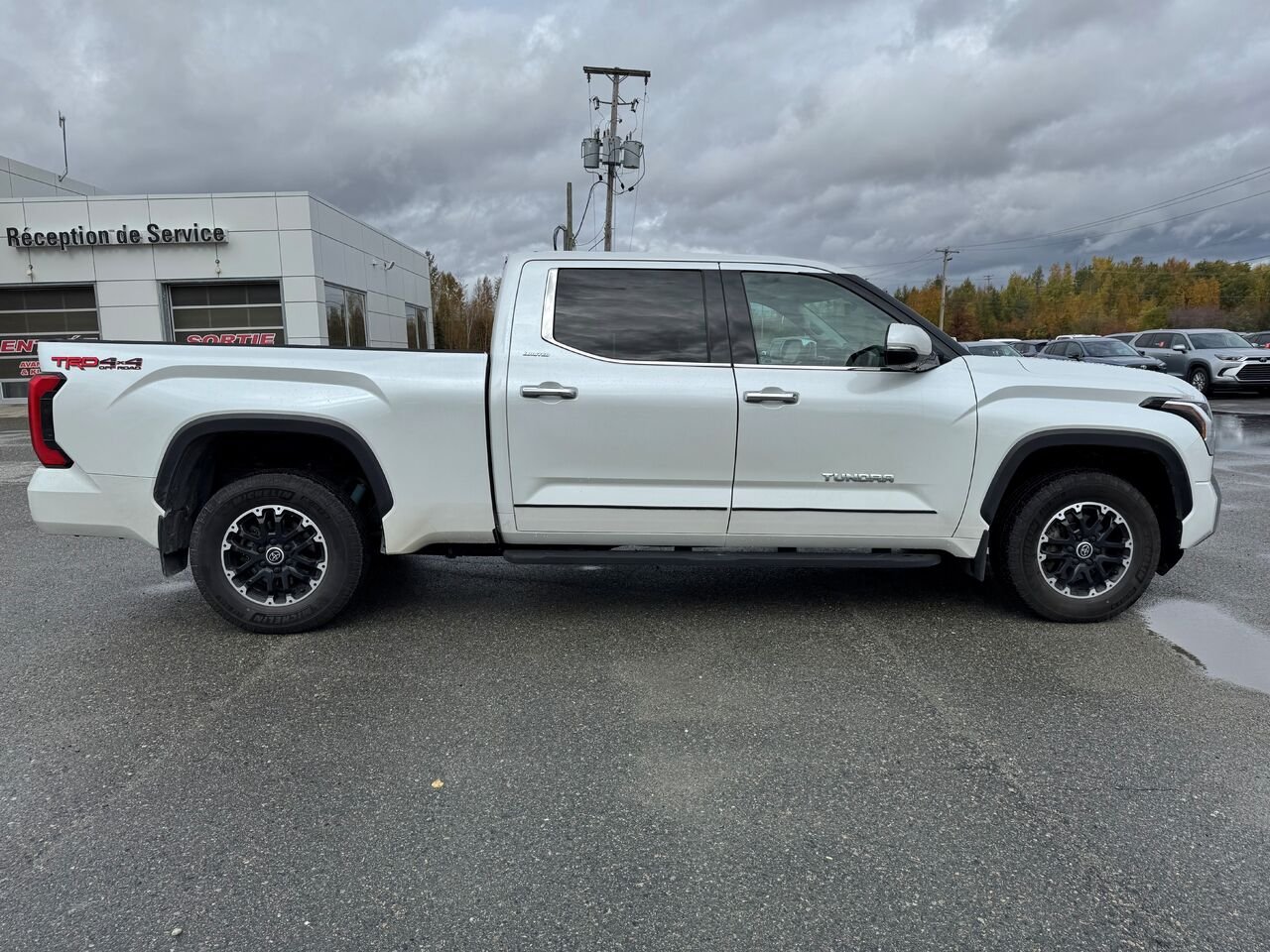 2023 Toyota Tundra Limited CrewMax 4x4 caisse longue White Val-d'Or - photo #1