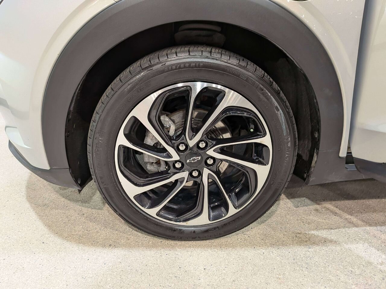 Chevrolet Bolt EUV 2023 Argent Val-David - photo #34