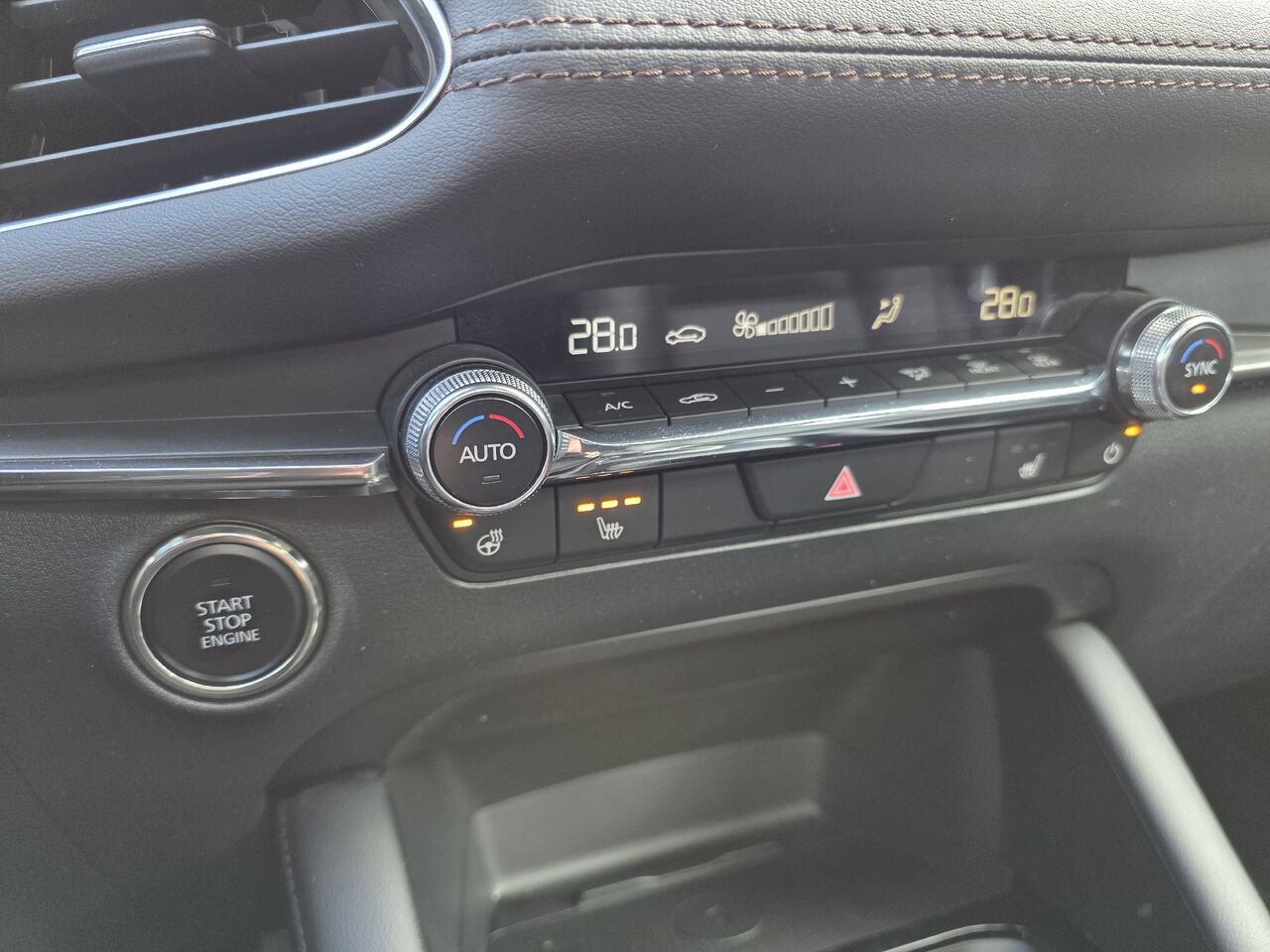 Mazda 3 Sport AWD GT Turbo 2024 Bleu Mont-Laurier - photo #30