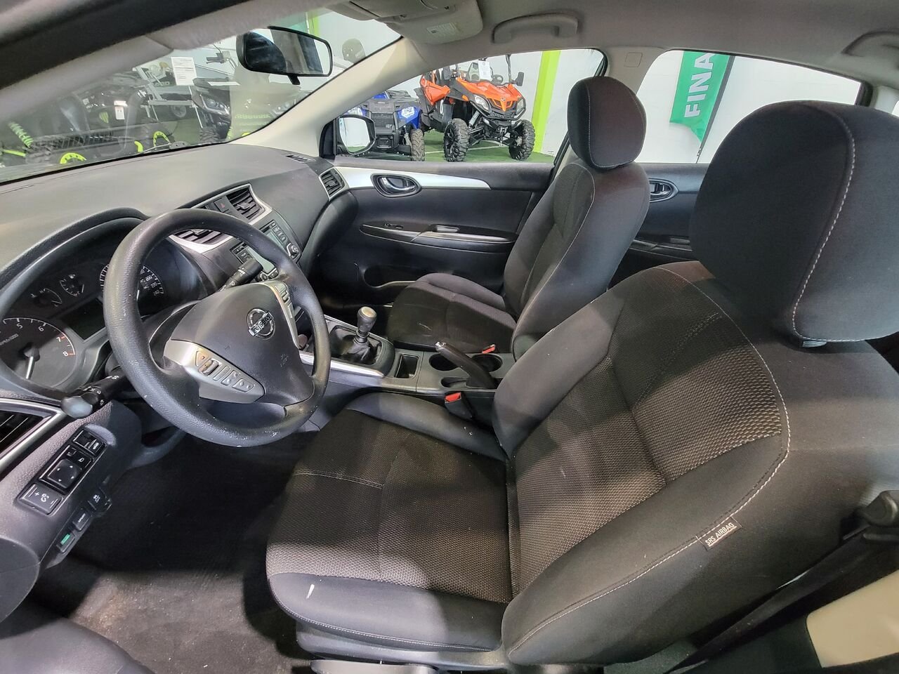 Nissan Sentra 2018 Bleu Longueuil, - photo #10