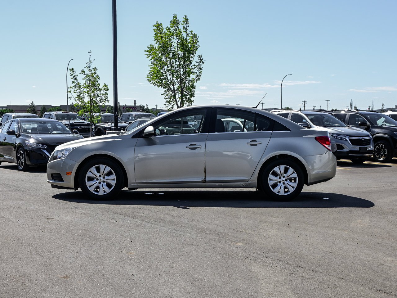 2014 Chevrolet Cruze 4dr Sdn 1LT Beige Sherwood Park - photo #9