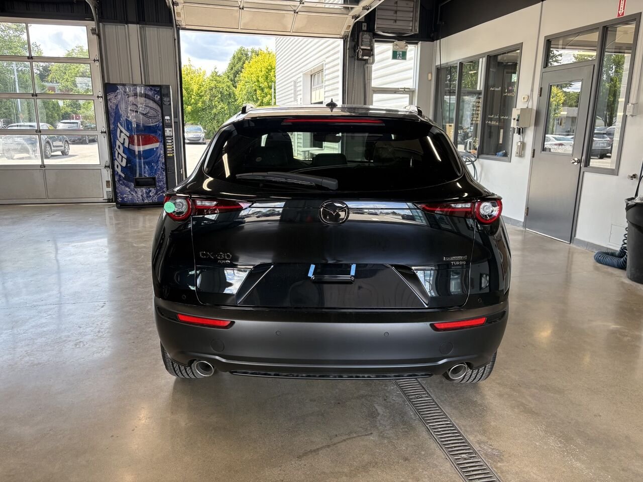 2026 MAZDA CX-30 GT KURO TURBO Jet Black Mica Châteauguay - photo #5