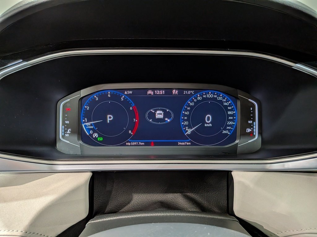 2025 Volkswagen Taos Comfortline 4MOTION Black Val-David - photo #17
