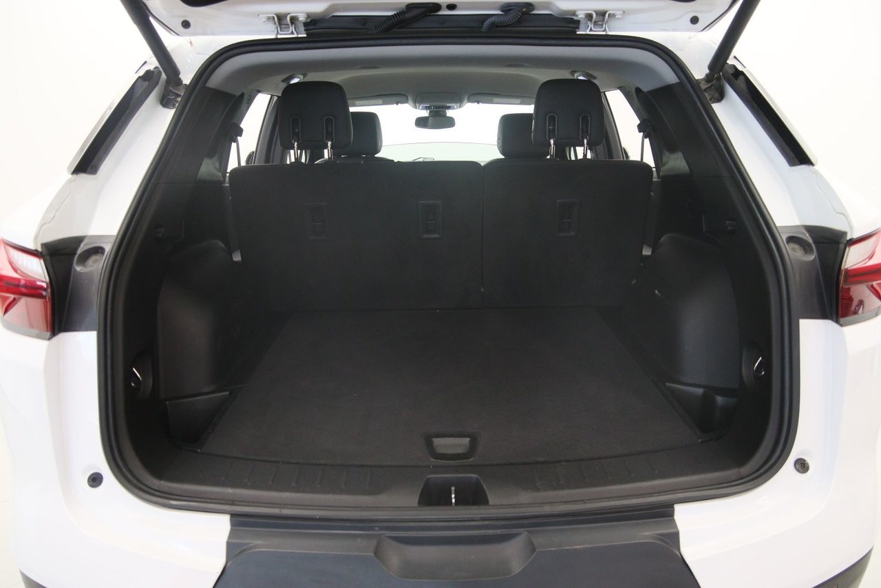 2021 Chevrolet Blazer True North White Baie-Comeau - photo #17