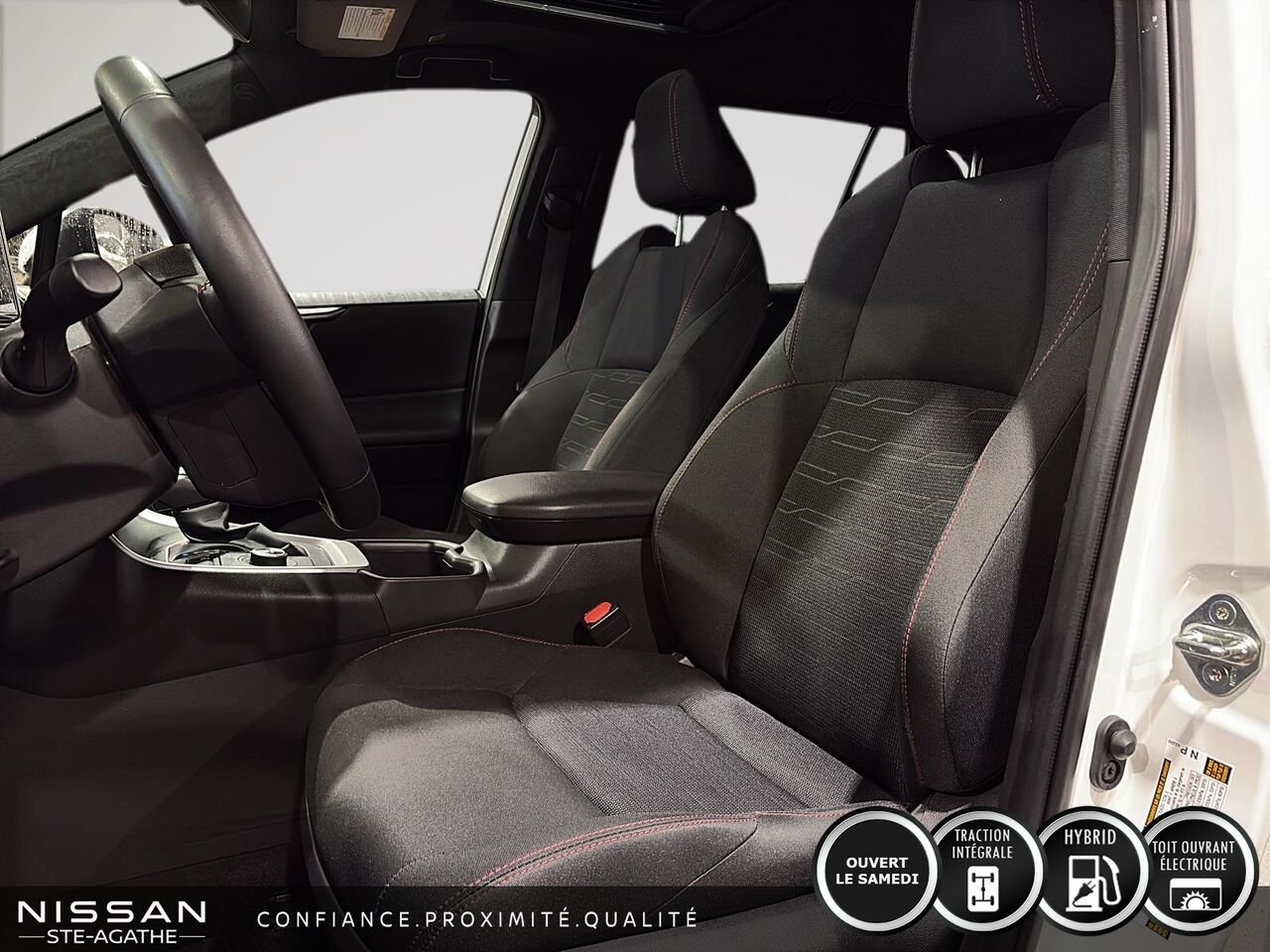 2025 Toyota RAV4 hybride rechargeable SE TI White Saint-Jérôme - photo #7