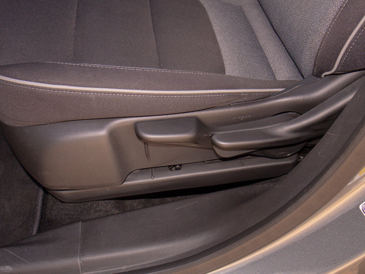2026 Chevrolet Trailblazer AWD 4dr LT Grey Sherwood Park - photo #17