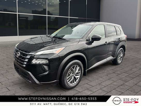 Nissan ROGUE S TRACTION INTEGRALE CAMERA DE RECUL , SIEGES CHAUFFANTS , CARPLAY, PRISE USB, SURVEILLANCE D’ANGLES MORTS. 2024 Noir