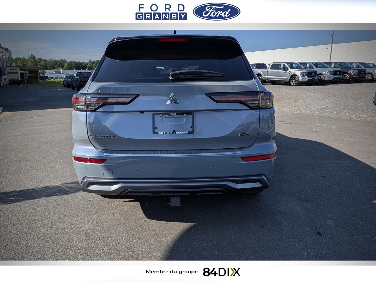 2025 Mitsubishi Outlander Blue Granby - photo #5