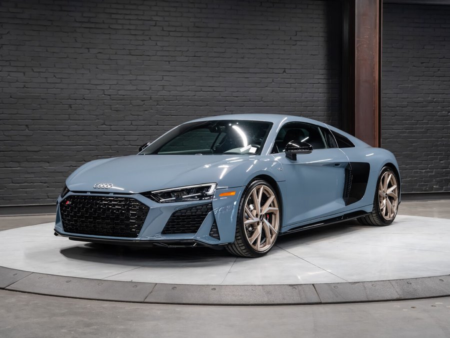 2023 Audi R8 Coupe V10 performance | Full Front PPF | RWD | Clean Carfax Grey