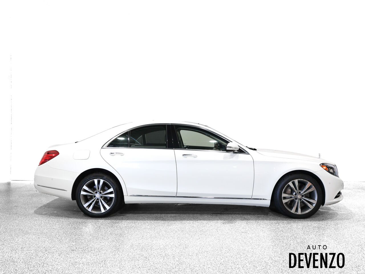 2017 Mercedes-Benz Classe-S White Saint-Eustache - photo #1