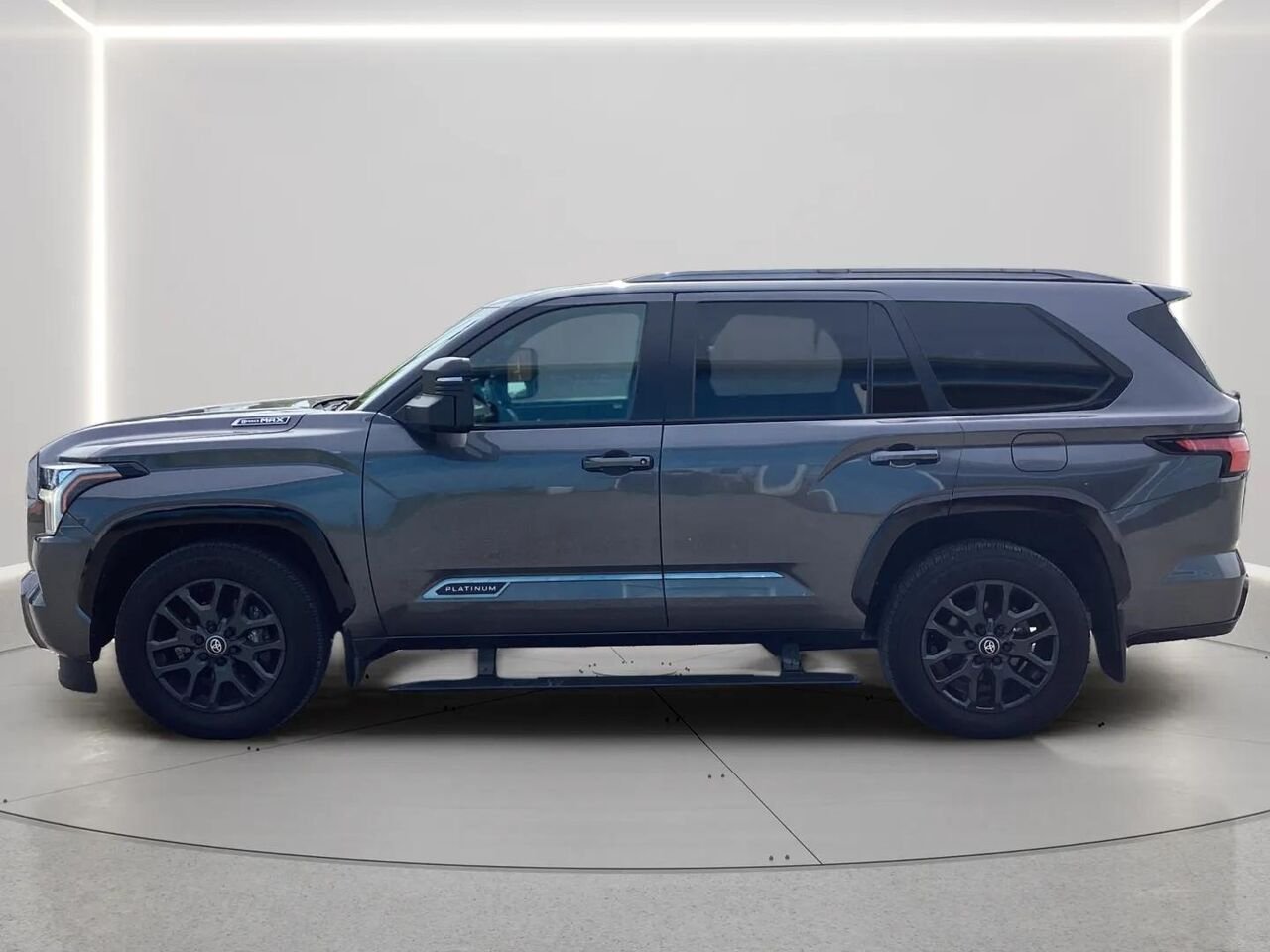 2025 Toyota Sequoia Grey Gatineau - photo #1