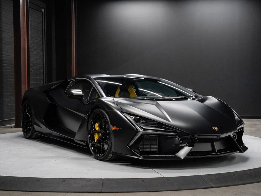2024 Lamborghini Revuelto 2024 Black