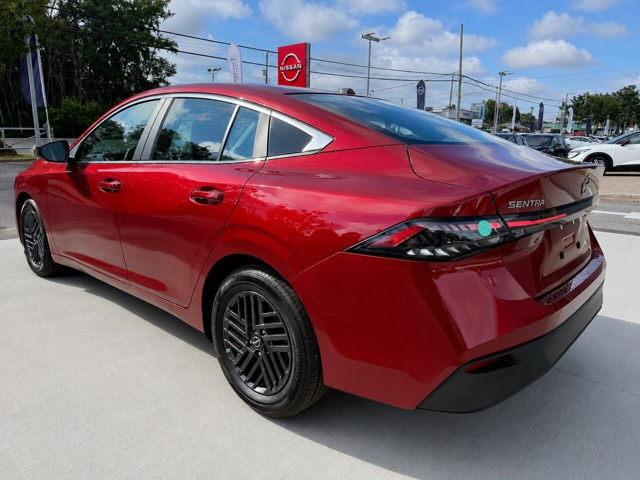 2026 NISSAN Sentra SENTRA SV Scarlet Ember Tintcoat Châteauguay - photo #3
