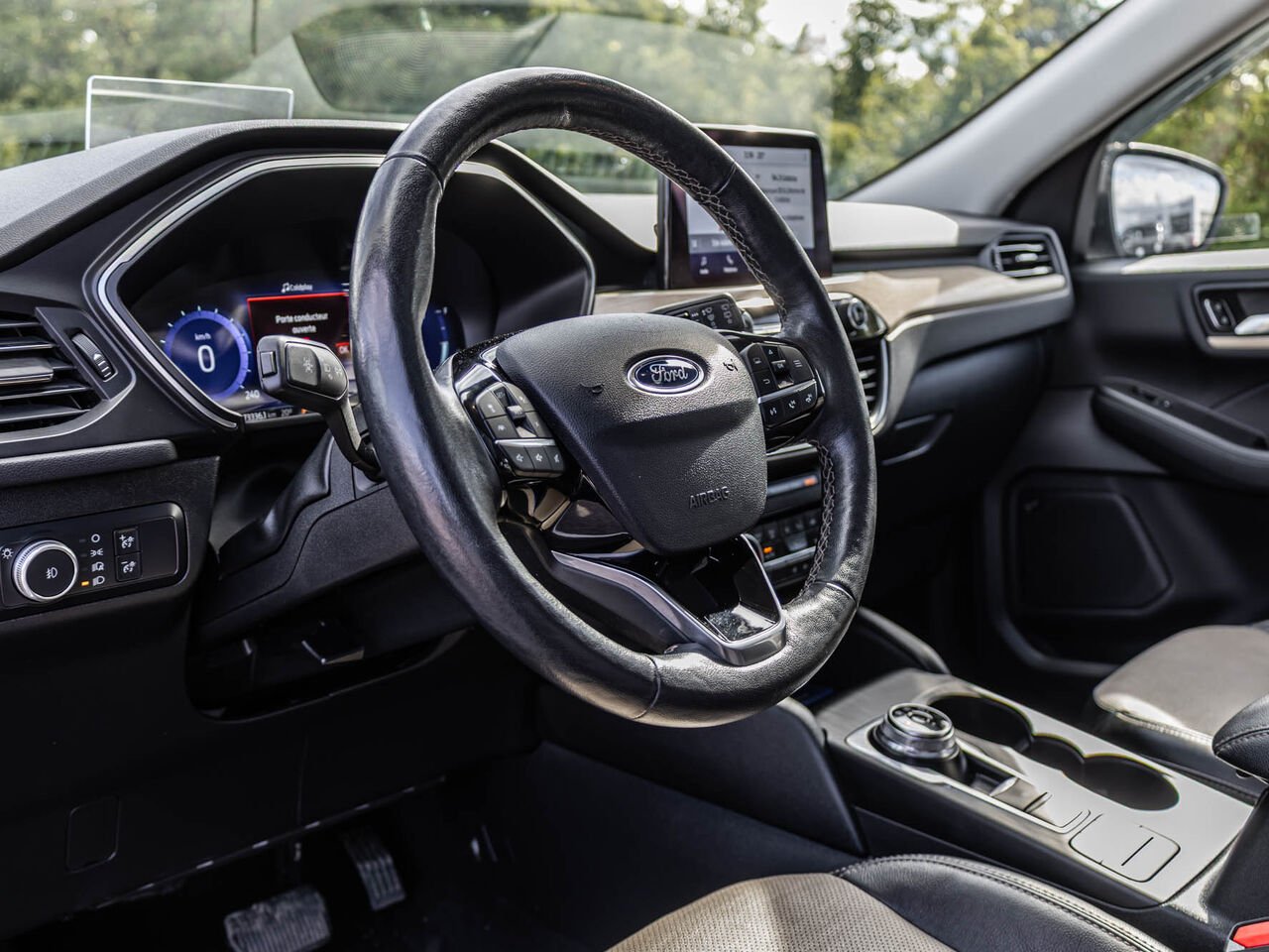 Ford Escape 2021 Blanc Sainte-Julienne - photo #13