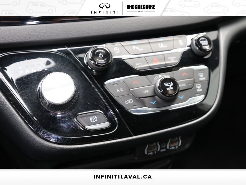 Chrysler Grand Caravan IT2572 | SXT CUIR MAGS CAMERA DE RECUL 2025 Laval - photo #18