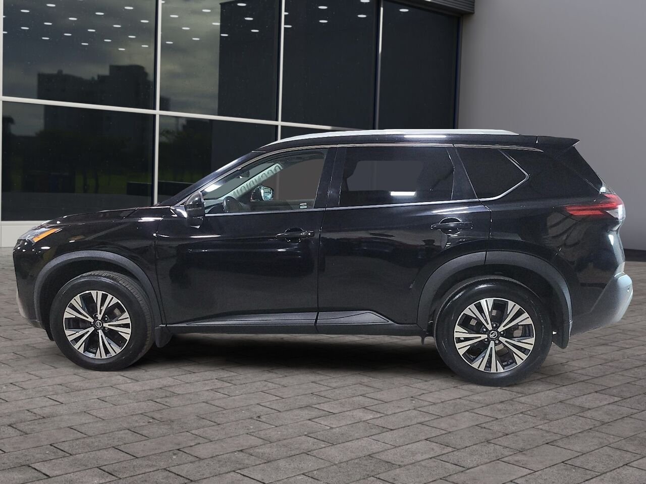 Nissan Rogue 2021 Noir Québec - photo #4
