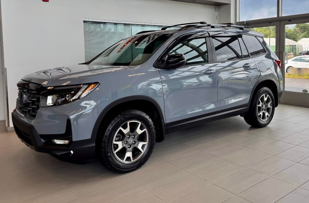 Honda Passport 2023 Gris Notre-Dame-des-Prairies - photo #1