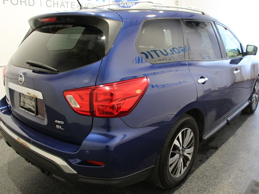 2017 Nissan Pathfinder 2017 Blue