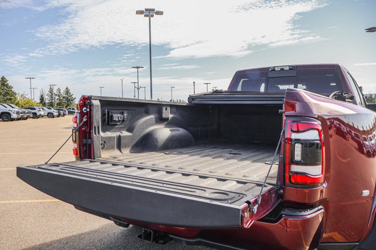 2023 Ram 3500 Limited 4x4 Crew Cab 8' Box Red Sherwood Park - photo #7