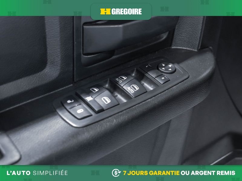 2019 Ram 1500 White Blainville - photo #13