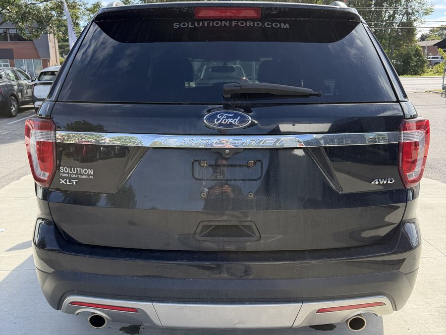 Ford Explorer 4 RM, 4 portes XLT 2017 Noir
