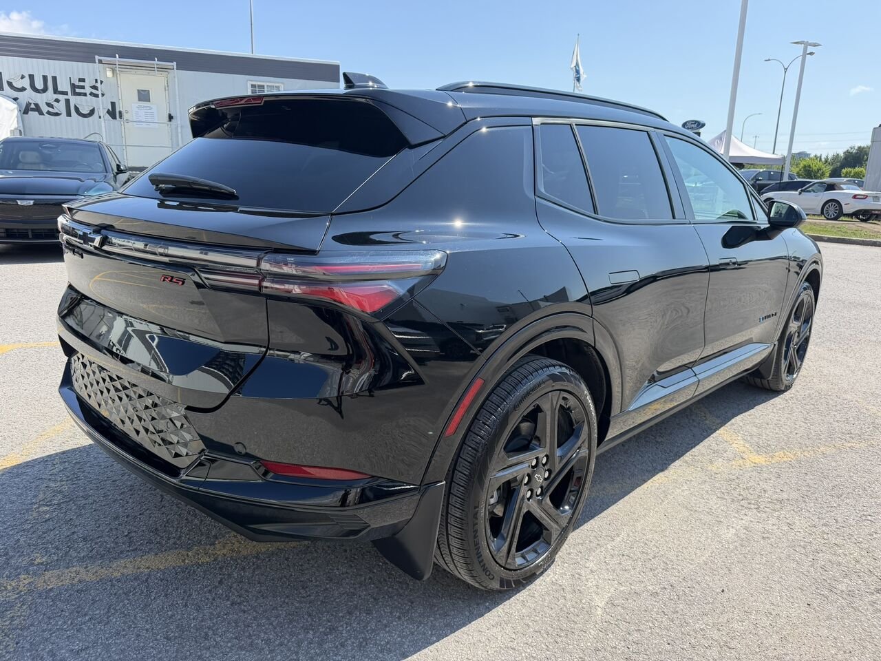 Chevrolet Equinox EV RS AWD TOIT PANORAMIQUE 2026 Noir Laval - photo #7