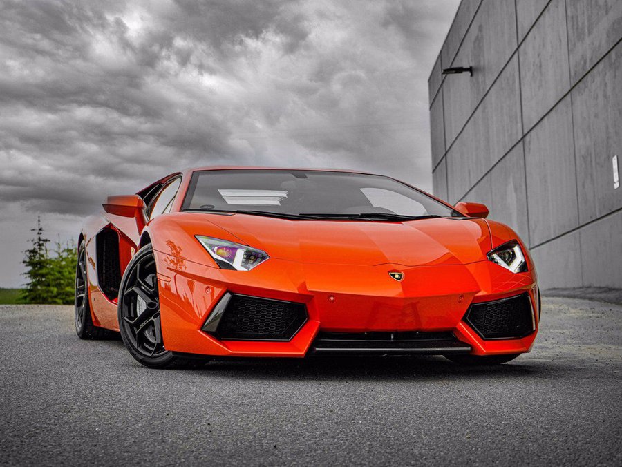 2014 Lamborghini Aventador 2014 Orange