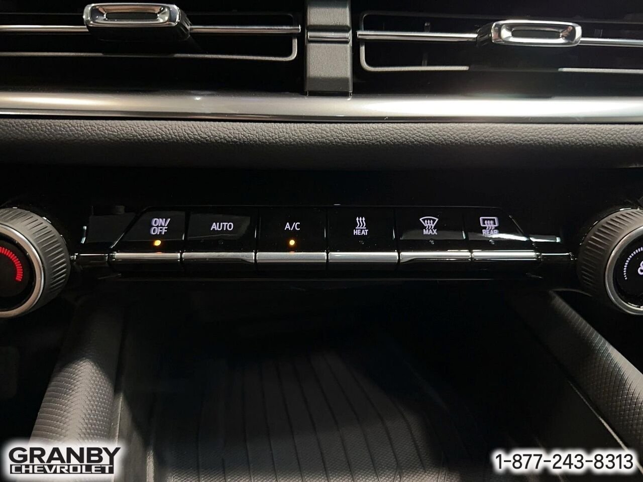 2027 CHEVROLET Equinox EV EQUINOX EV LT1 eAWD W/PCY (2LT) | E27-0260 SUMMIT WHITE Granby - photo #13