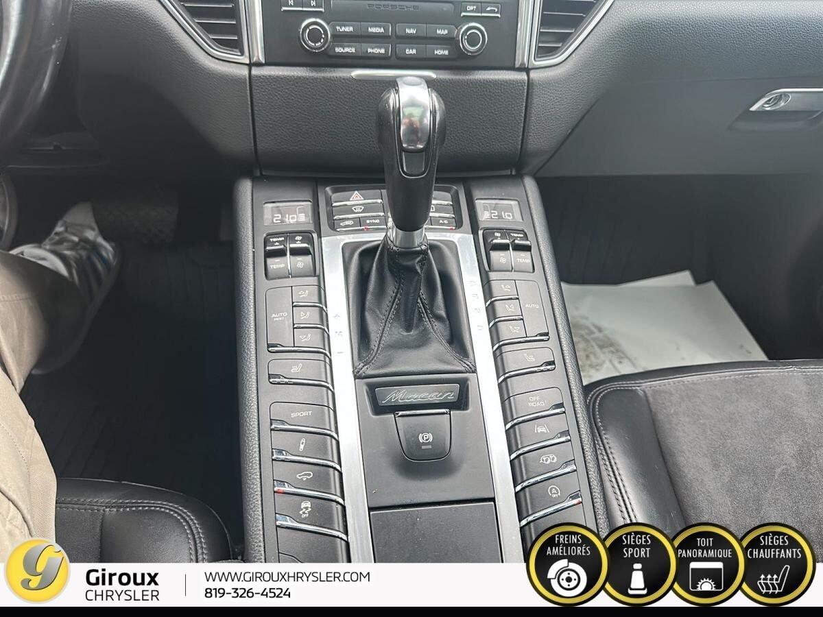 2017 Porsche Macan Grey Sainte-Agathe-des-Monts - photo #16