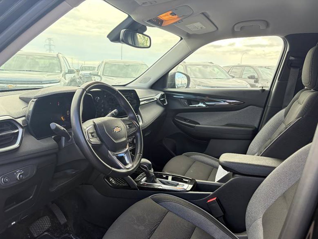2024 Chevrolet Trailblazer AWD 4dr LT Black Sherwood Park - photo #6