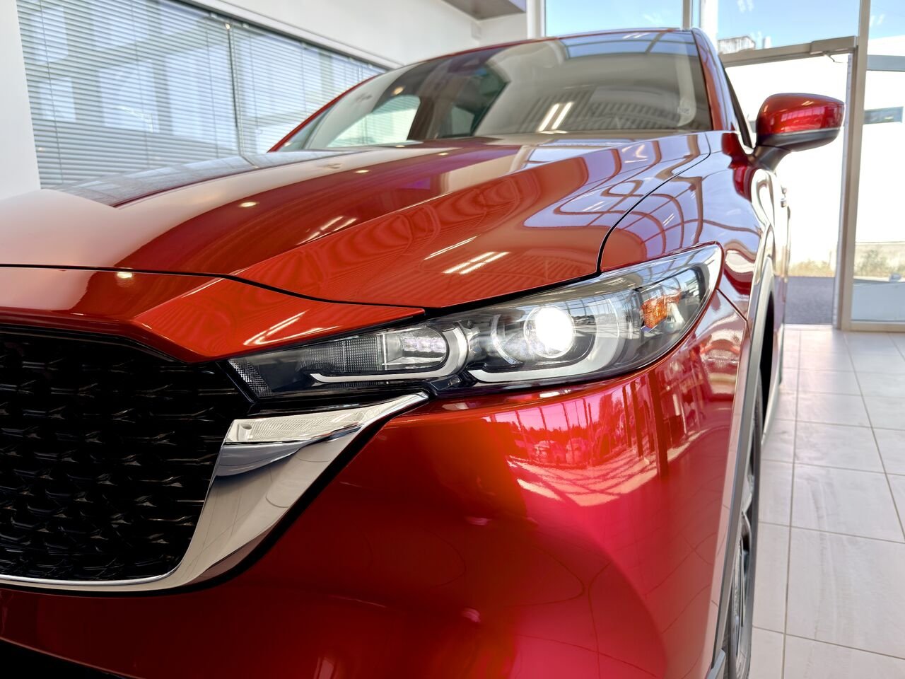 Mazda CX-5 2023 Rouge Notre-Dame-des-Prairies - photo #3