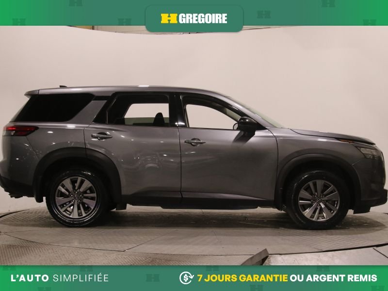 2024 Nissan Pathfinder Grey Laval - photo #10