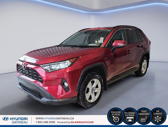 2020 Toyota RAV4 XLE TA*** pneus d hiver , sieges chauffants , air climatiser *** Red
