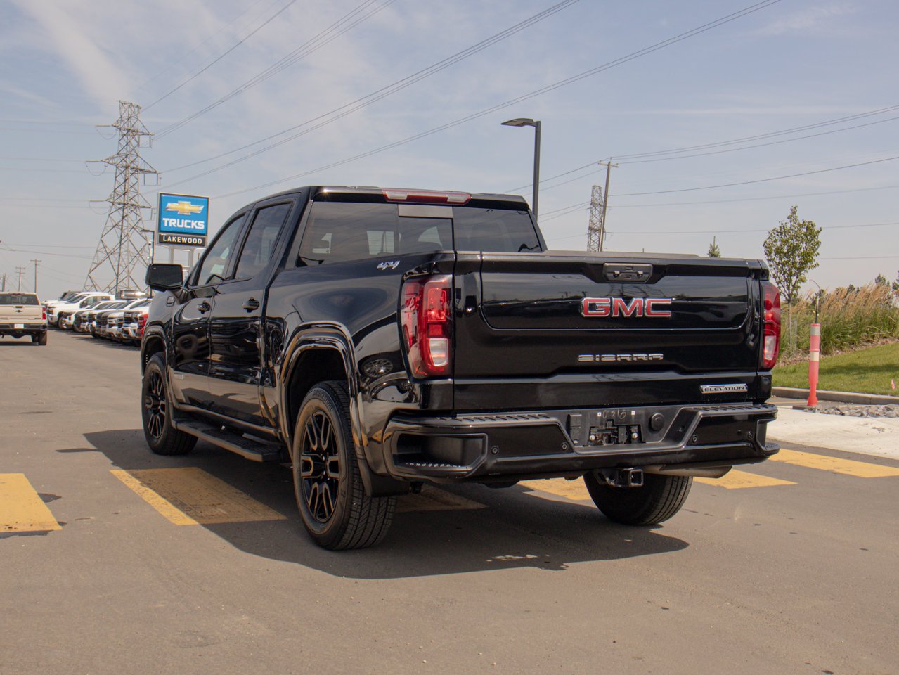 2024 GMC Sierra 1500 4WD Crew Cab 147 Elevation Black Sherwood Park - photo #6