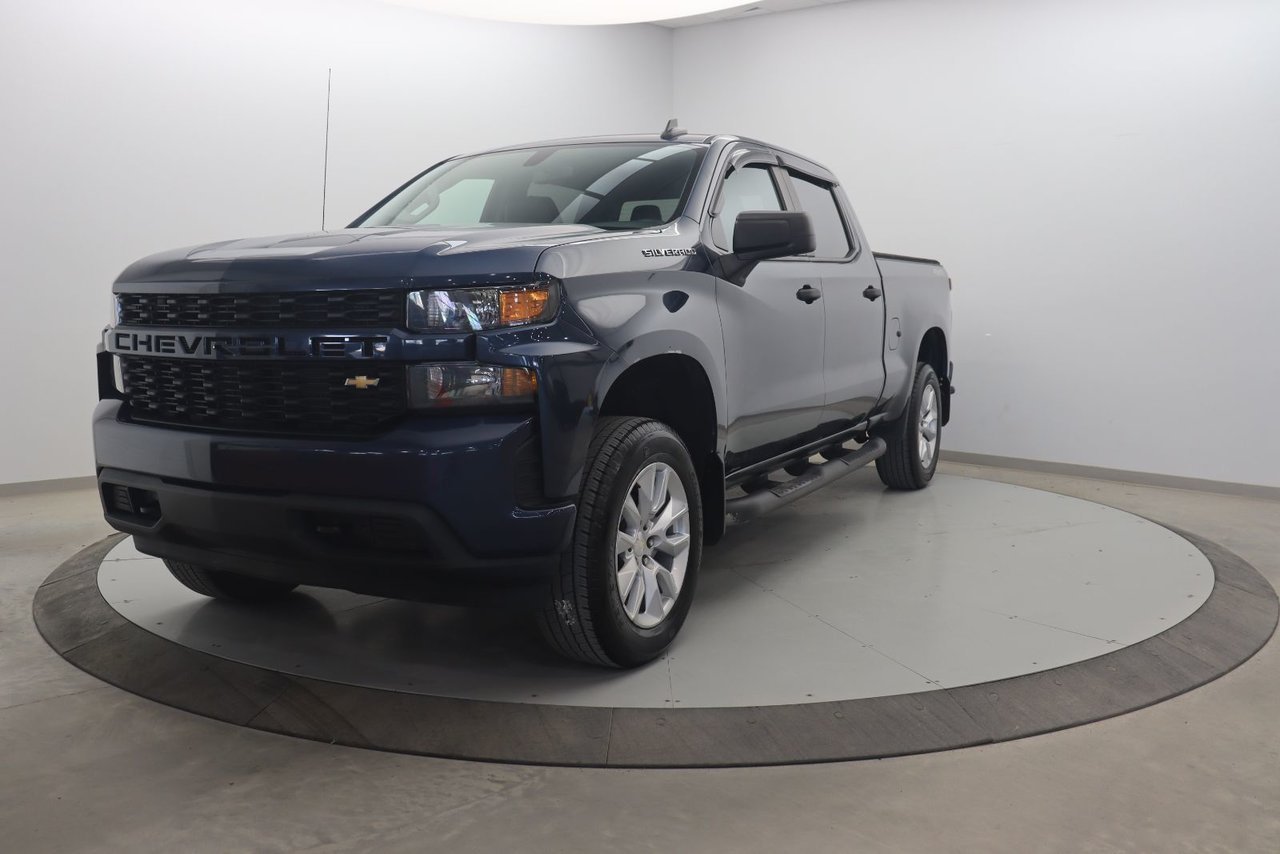 Chevrolet Silverado 1500 Custom 2020 Noir Baie-Comeau - photo #0