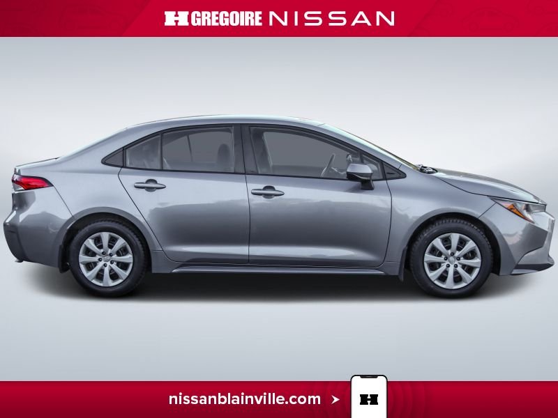 2022 Toyota Corolla Blue Blainville - photo #10