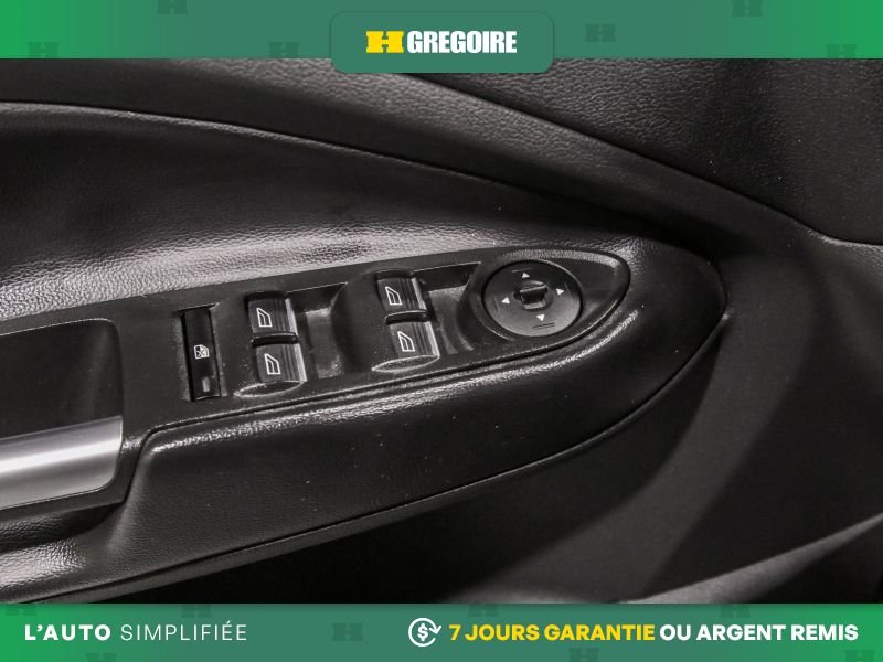 2019 Ford Escape Blue Blainville - photo #15