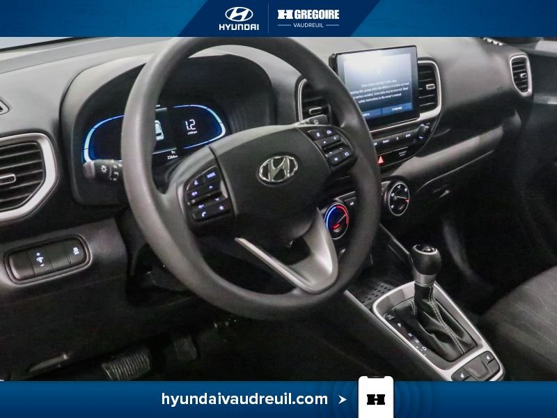 2026 Hyundai Venue Red Laval - photo #15