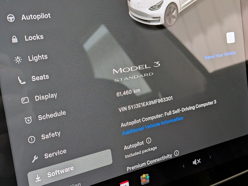 2021 Tesla Model 3 Standard Range RWD *Ltd Avail* Red Val-David - photo #16
