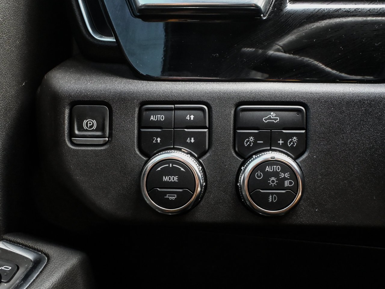 2024 GMC Sierra 1500 4WD Crew Cab 147 Elevation Grey Sherwood Park - photo #18