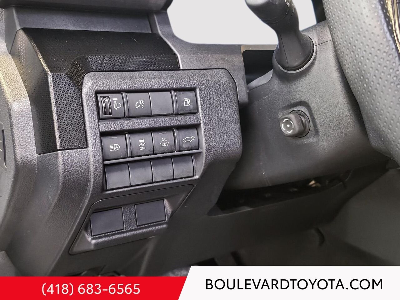 2025 Toyota 4RUNNER 100761A-69 | GROUPE LIMITED, 7 PLACES, 4X4 White Québec - photo #12